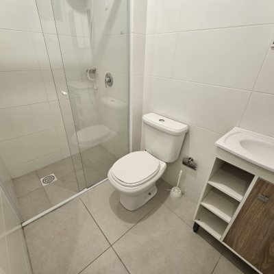 Apartamentos com 82m², 3 quartos, 1 suíte, 2 garagens, no bairro Campeche em Florianópolis