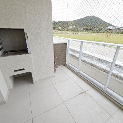 Apartamentos com 82m², 3 quartos, 1 suíte, 2 garagens, no bairro Campeche em Florianópolis