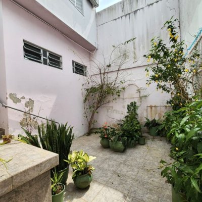 Casa Residencial com 105m², 5 quartos, no bairro Estreito em Florianópolis