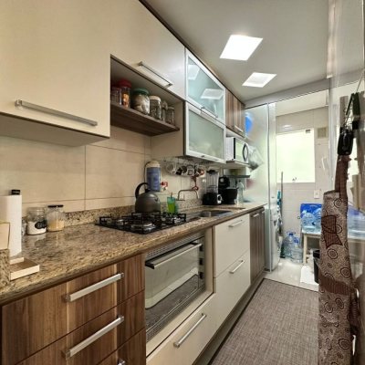 Apartamentos com 63m², 2 quartos, 1 suíte, 1 garagem, no bairro Pagani em Palhoça