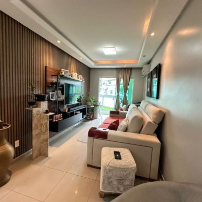 Apartamentos com 63m², 2 quartos, 1 suíte, 1 garagem, no bairro Pagani em Palhoça