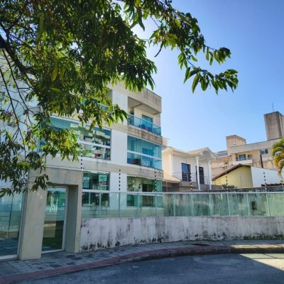 Apartamentos com 63m², 2 quartos, 1 suíte, 1 garagem, no bairro Pagani em Palhoça