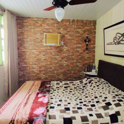 Casa Residencial com 188m², 4 quartos, 4 garagens, no bairro Forquilhas em São José