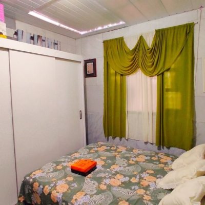 Casa Residencial com 188m², 4 quartos, 4 garagens, no bairro Forquilhas em São José