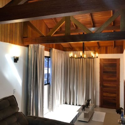 Casa Residencial/Comercial com 400m², 2 garagens, no bairro Bela Vista em Palhoça