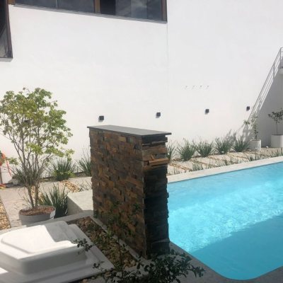 Casa Residencial/Comercial com 400m², 2 garagens, no bairro Bela Vista em Palhoça