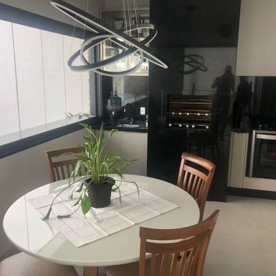 Casa Residencial/Comercial com 400m², 2 garagens, no bairro Bela Vista em Palhoça