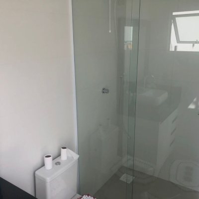 Casa Residencial/Comercial com 400m², 2 garagens, no bairro Bela Vista em Palhoça