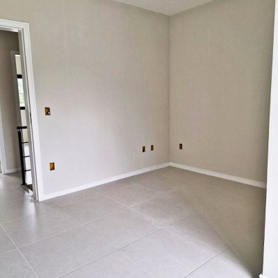 Apartamentos com 96m², 3 quartos, 1 suíte, 2 garagens, no bairro Forquilhas em São José