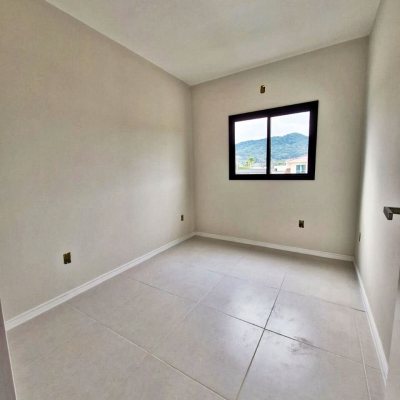 Apartamentos com 96m², 3 quartos, 1 suíte, 2 garagens, no bairro Forquilhas em São José
