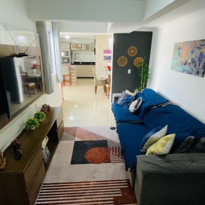 Cobertura com 180m², 3 quartos, 2 suítes, 2 garagens, no bairro Ingleses do Rio Vermelho em Florianópolis