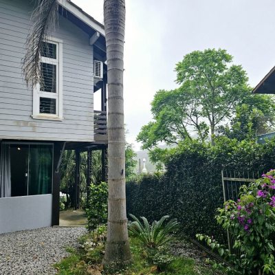 Casa Residencial com 194m², 3 quartos, 2 suítes, 4 garagens, no bairro Cachoeira Do Bom Jesus em Florianópolis