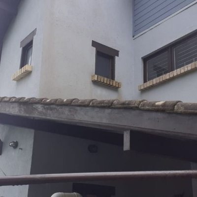 Casa Residencial com 194m², 3 quartos, 2 suítes, 4 garagens, no bairro Cachoeira Do Bom Jesus em Florianópolis