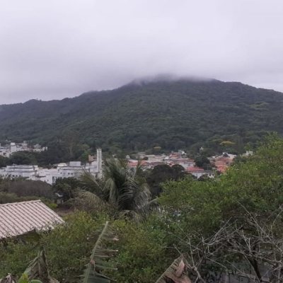 Casa Residencial com 194m², 3 quartos, 2 suítes, 4 garagens, no bairro Cachoeira Do Bom Jesus em Florianópolis