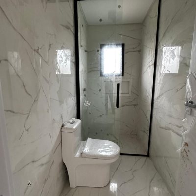 Casa Residencial com 172m², 3 quartos, 3 suítes, 2 garagens, no bairro Ingleses do Rio Vermelho em Florianópolis