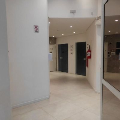 Sala com 47m², no bairro Centro em Florianópolis
