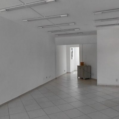 Sala com 47m², no bairro Centro em Florianópolis