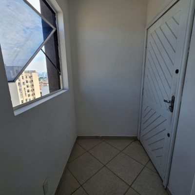 Sala com 47m², no bairro Centro em Florianópolis