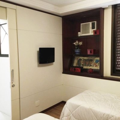 Apartamentos com 290m², 4 quartos, 4 suítes, 2 garagens, no bairro Centro em Florianópolis