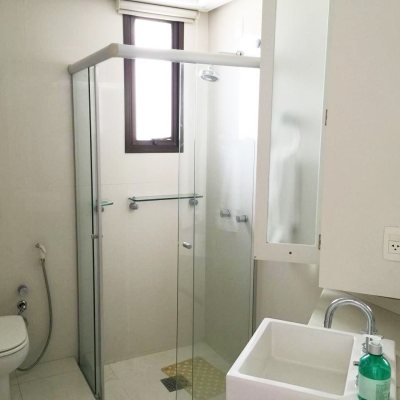 Apartamentos com 290m², 4 quartos, 4 suítes, 2 garagens, no bairro Centro em Florianópolis