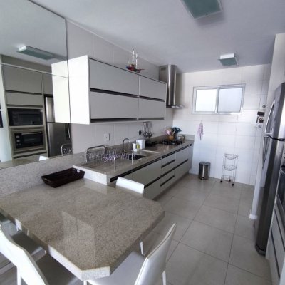 Apartamentos com 95m², 3 quartos, 1 suíte, 2 garagens, no bairro Ingleses em Florianópolis