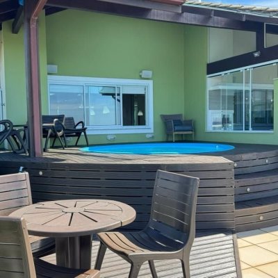 Cobertura com 406m², 4 quartos, 4 suítes, 5 garagens, no bairro Ingleses do Rio Vermelho em Florianópolis