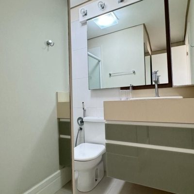 Cobertura com 406m², 4 quartos, 4 suítes, 5 garagens, no bairro Ingleses do Rio Vermelho em Florianópolis