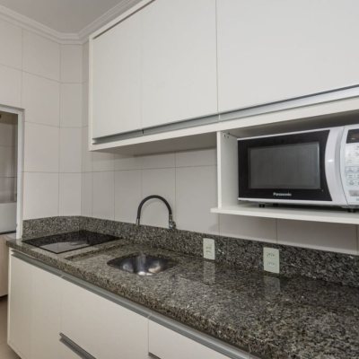 Apartamentos com 67m², 2 quartos, 1 garagem, no bairro Ingleses do Rio Vermelho em Florianópolis