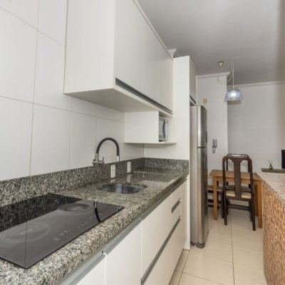 Apartamentos com 67m², 2 quartos, 1 garagem, no bairro Ingleses do Rio Vermelho em Florianópolis