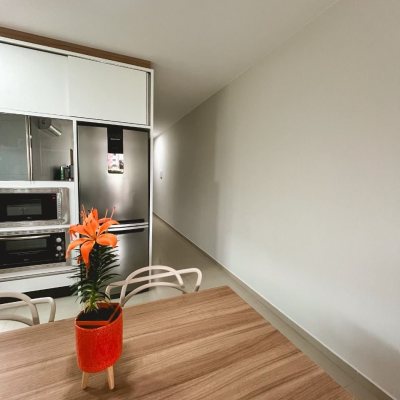 Casa Residencial com 80m², 3 quartos, 1 suíte, 1 garagem, no bairro Sertão Do Maruim em São José