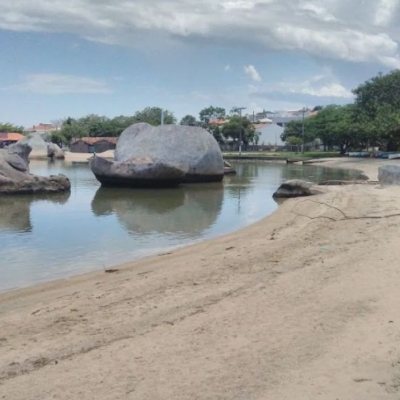 Terrenos Residenciais com 358m², no bairro coqueiros em Florianópolis