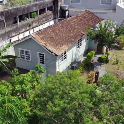 Terrenos Residenciais com 358m², no bairro coqueiros em Florianópolis