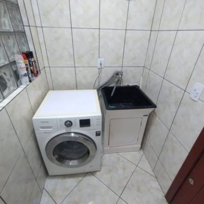 Casa Residencial com 100m², 3 quartos, 1 suíte, 3 garagens, no bairro Forquilhas em São José