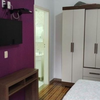 Casa Residencial com 100m², 3 quartos, 1 suíte, 3 garagens, no bairro Forquilhas em São José