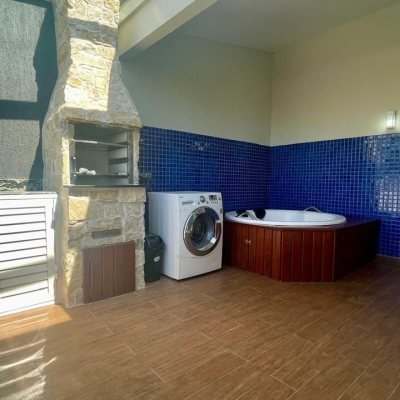 Cobertura com 63m², 2 quartos, 1 suíte, 2 garagens, no bairro Jurerê Internacional em Florianópolis