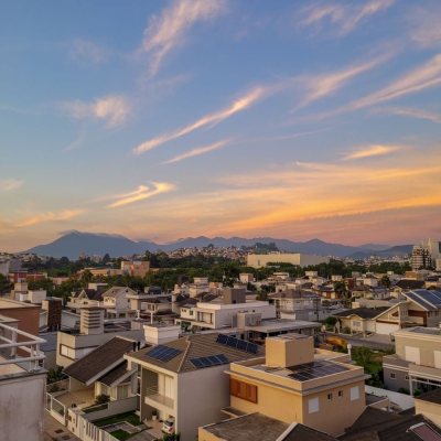 Cobertura com 190m², 3 quartos, 2 suítes, 2 garagens, no bairro Pedra Branca em Palhoça