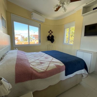 Apartamentos com 77m², 3 quartos, 1 suíte, 1 garagem, no bairro Cachoeira Do Bom Jesus em Florianópolis