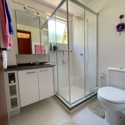 Apartamentos com 77m², 3 quartos, 1 suíte, 1 garagem, no bairro Cachoeira Do Bom Jesus em Florianópolis