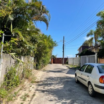 Apartamentos com 77m², 3 quartos, 1 suíte, 1 garagem, no bairro Cachoeira Do Bom Jesus em Florianópolis