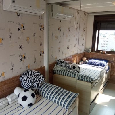 Apartamentos com 100m², 3 quartos, 1 suíte, 2 garagens, no bairro Balneário em Florianópolis