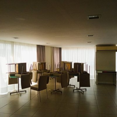 Apartamentos com 100m², 3 quartos, 1 suíte, 2 garagens, no bairro Balneário em Florianópolis