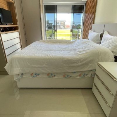 Casa em Condomínio com 223m², 4 quartos, 3 suítes, 2 garagens, no bairro Ingleses do Rio Vermelho em Florianópolis