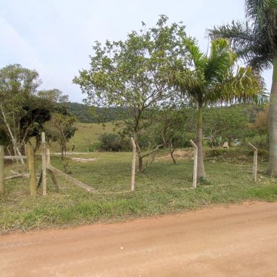 Terreno Comercial/Residencial com 2021m², no bairro Sorocaba De Dentro em Biguaçu