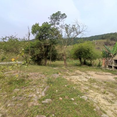 Terreno Comercial/Residencial com 2021m², no bairro Sorocaba De Dentro em Biguaçu