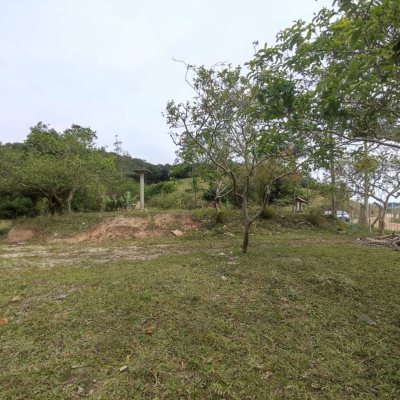 Terreno Comercial/Residencial com 2021m², no bairro Sorocaba De Dentro em Biguaçu