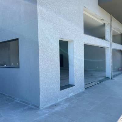 Casa em Condomínio com 551m², 4 quartos, 4 suítes, 2 garagens, no bairro Ingleses em Florianópolis