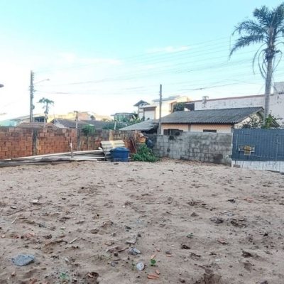 Terrenos Residenciais com 126m², no bairro Campeche em Florianópolis