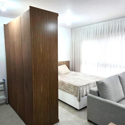 Studio Residencial com 32m², 1 quarto, 1 suíte, 1 garagem, no bairro Estreito em Florianópolis