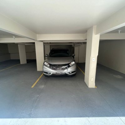 Apartamentos com 84m², 3 quartos, 1 suíte, 2 garagens, no bairro Itaguaçu em Florianópolis