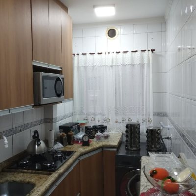 Apartamentos com 56m², 2 quartos, 1 garagem, no bairro Areias em São José